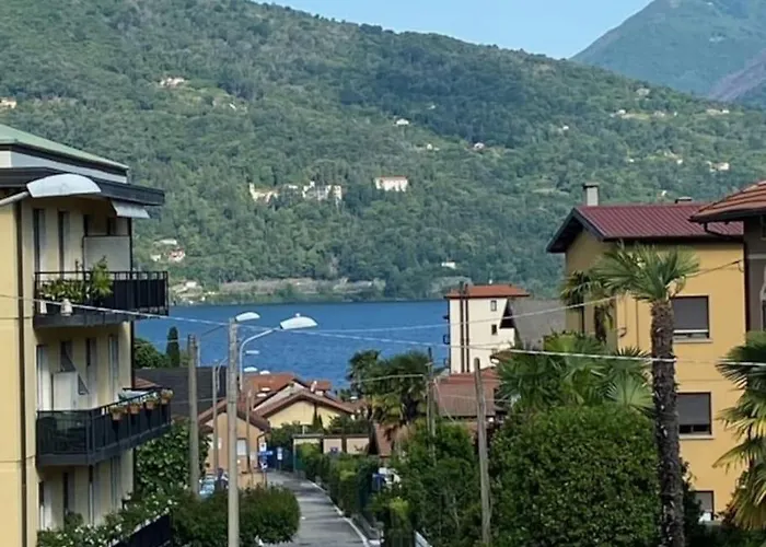 Casa Amelia Maggiore Lägenhet Maccagno
